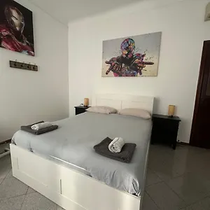 Matteo Apartamento Milão