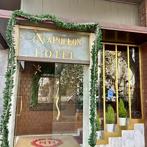 Отель Napoleon