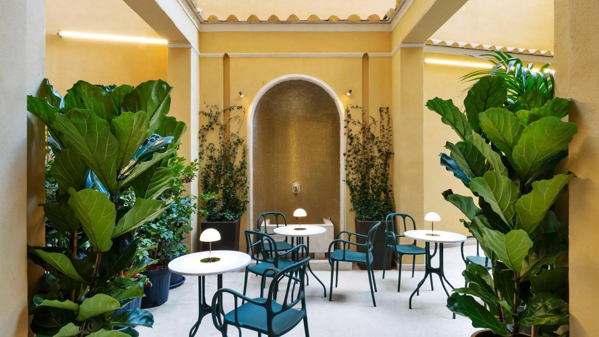 Radisson Collection Hotel, Roma Antica 5*, Rome