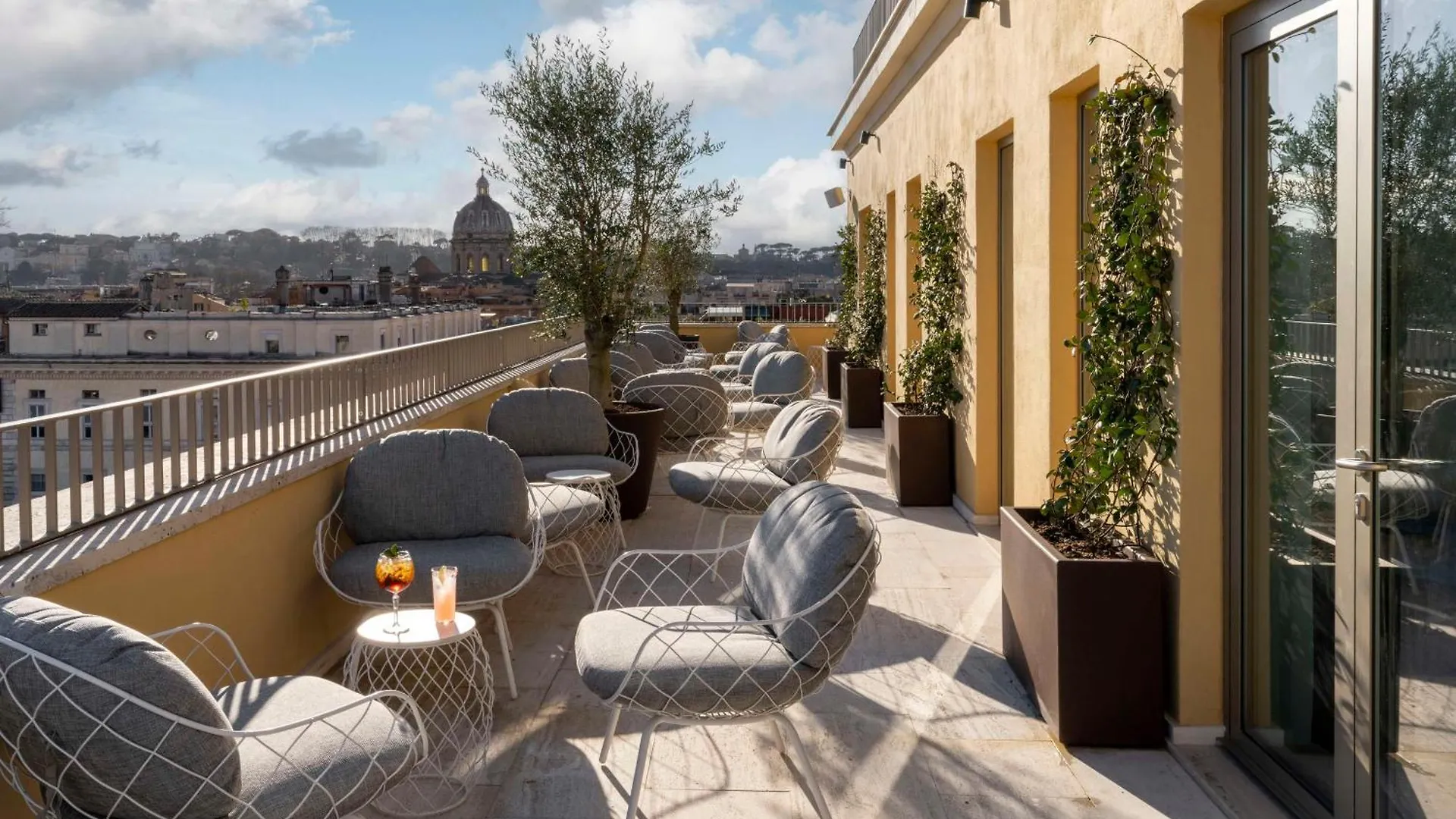Radisson Collection Hotel, Roma Antica Rome